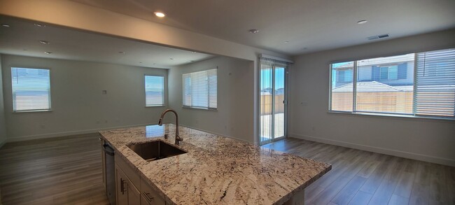 Building Photo - Corvara II @ Campus Oaks - 4 Bed, 3 Bath -...