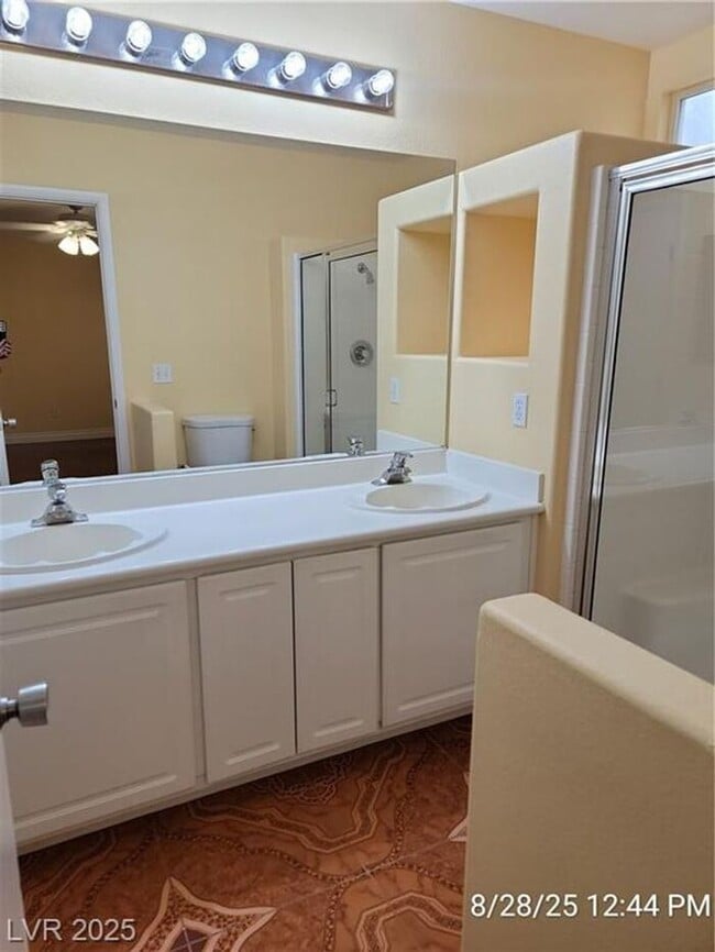 Building Photo - COMING SOON - Ready no later than Mid March