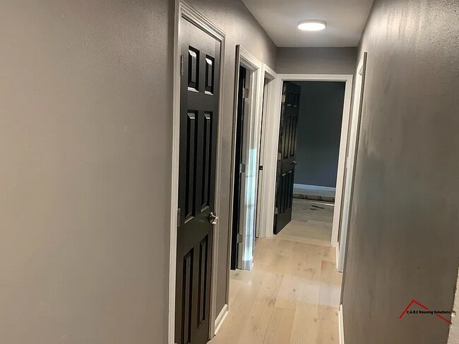 Building Photo - 7701 Wishingwell Ct