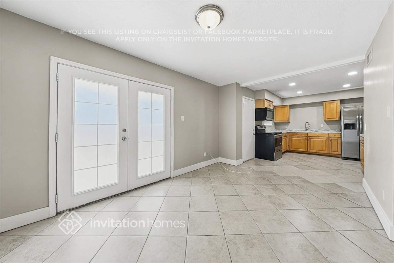 Building Photo - 7005 N 76th Dr