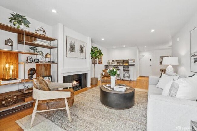 Cozy living room - 5320 Diamond Heights Blvd