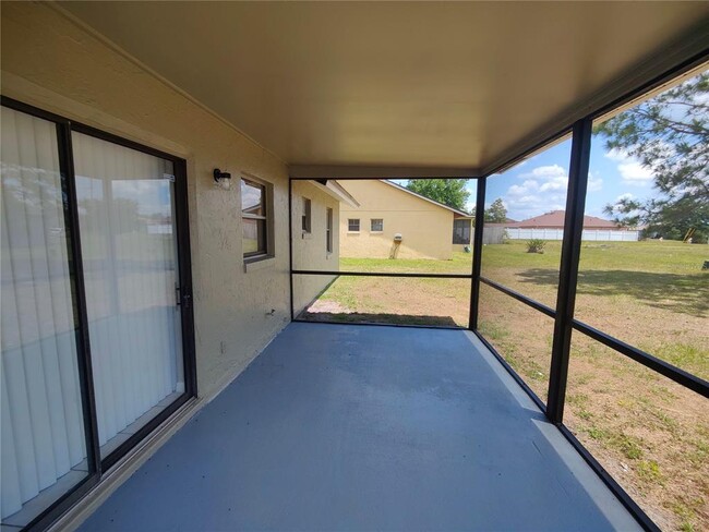 Building Photo - 759 Maderia Ct