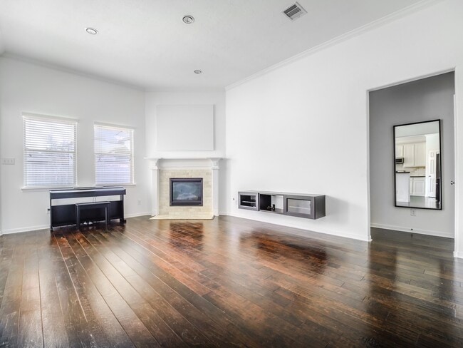 Building Photo - 24531 Via Salerno Ct