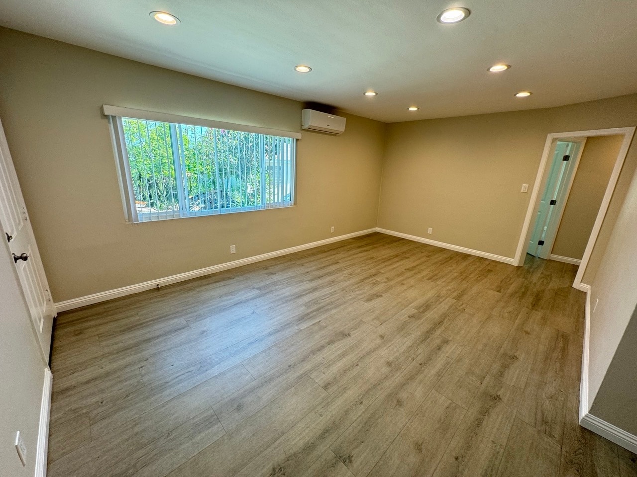Building Photo - 3031 Langford Pl