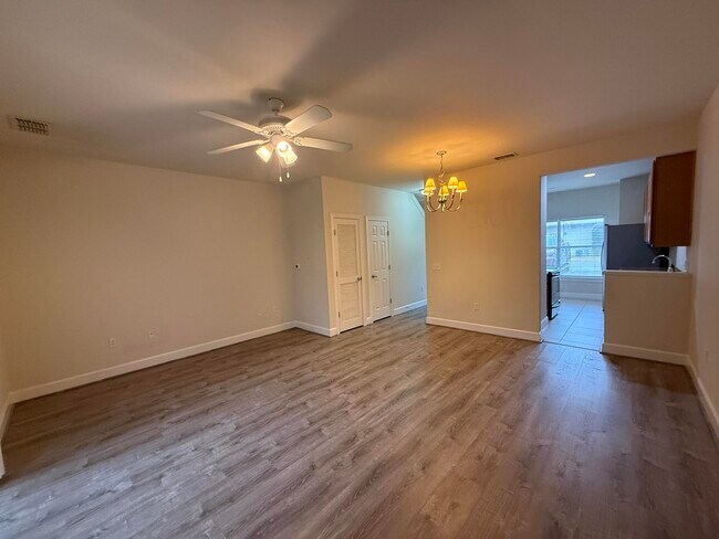 Building Photo - 15284-15331 US-331 BUS