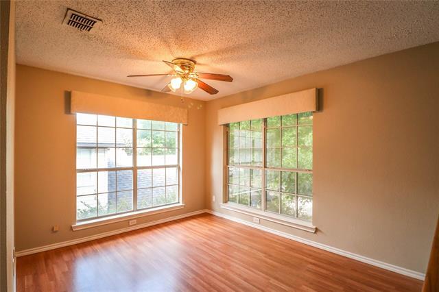 Building Photo - 1703 Foxchase Ln