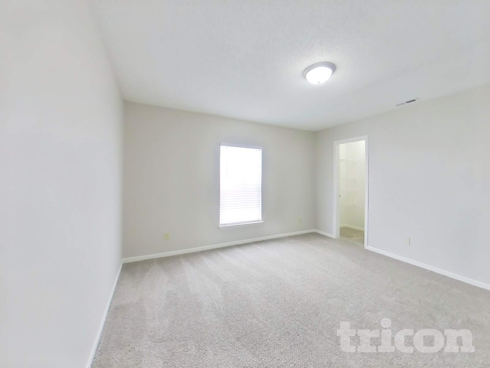 Building Photo - 9986 Split Rock Way