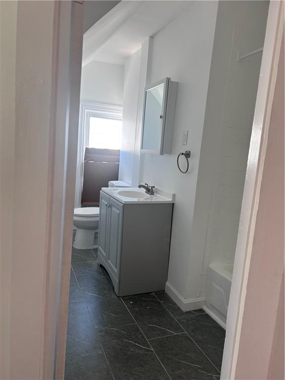 Building Photo - 181 Reynolds Ave