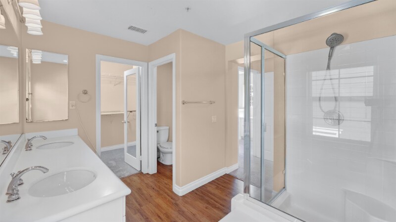 Building Photo - 63 Potters Bend