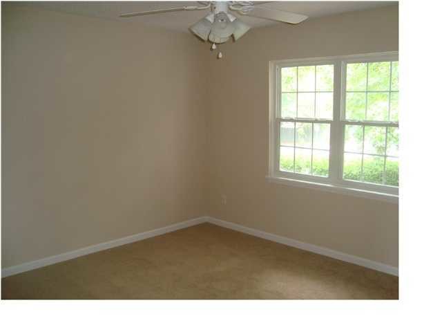 Building Photo - 1055 Hunters Trace