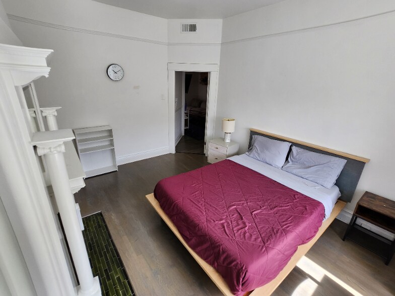 Building Photo - 414 Bryant St