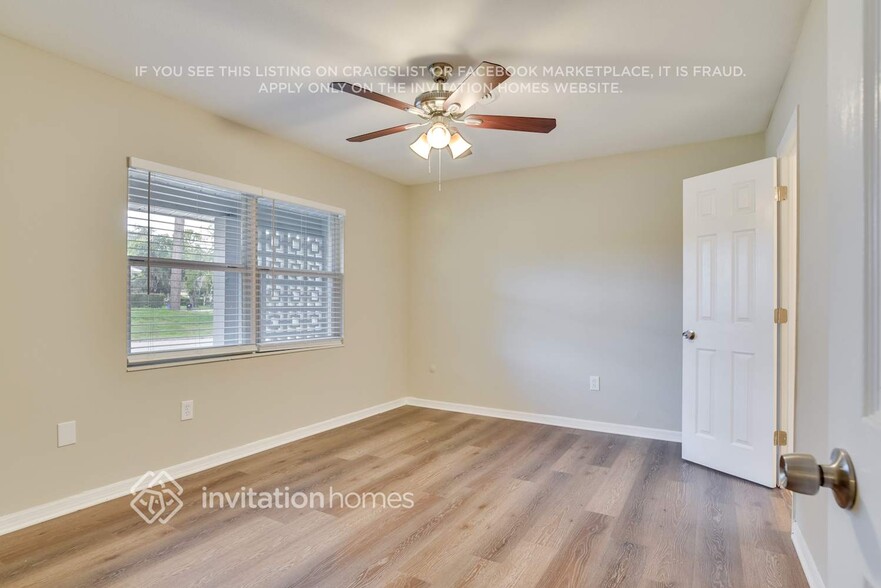 Building Photo - 5915 Westbury Dr