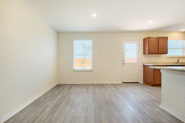 Building Photo - 4519 Gato Calico Dr