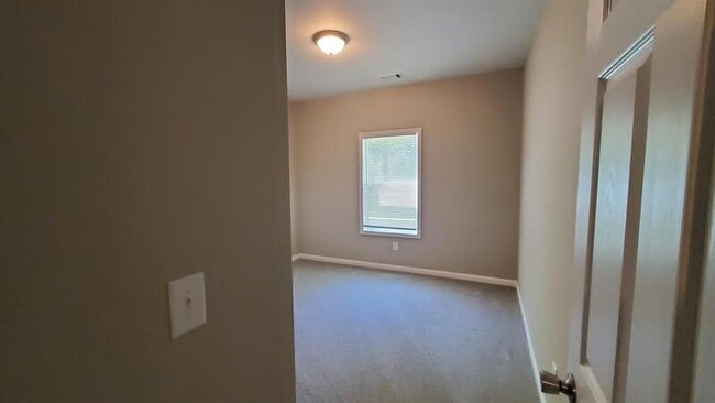 Building Photo - 5099 Mars Hill Rd