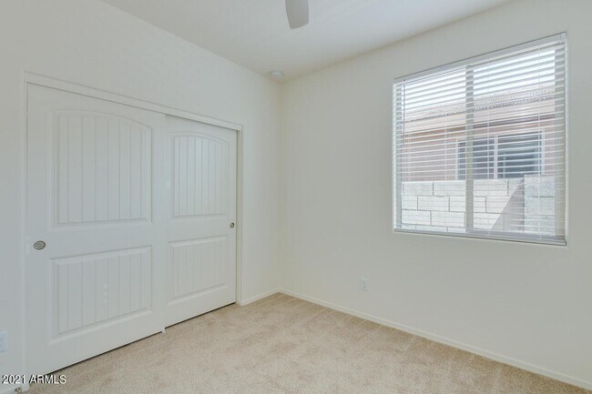 Building Photo - 17677 W Country Club Terrace