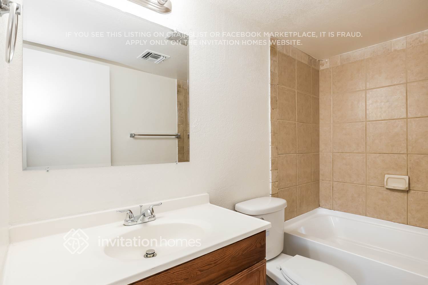 Building Photo - 3017 N 86th Ave