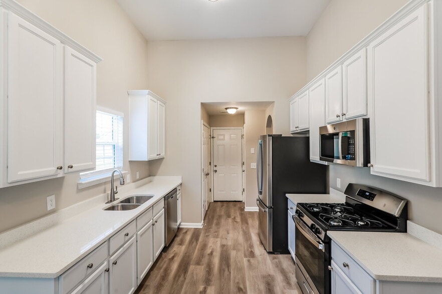 Building Photo - 85 Stone Commons Way