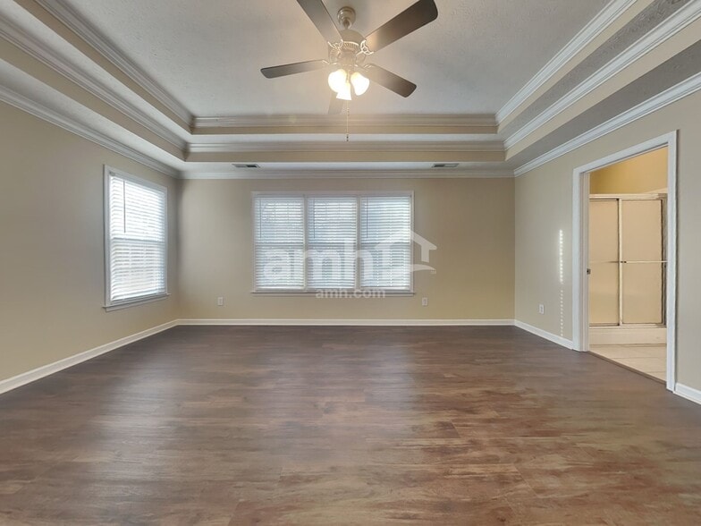 Building Photo - 1054 Garrison Ridge Blvd