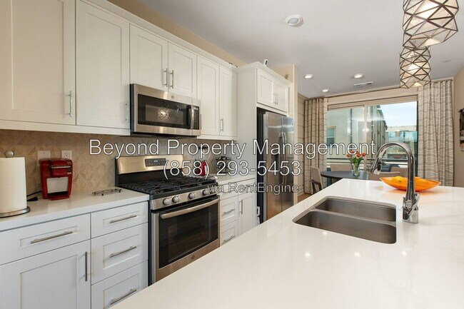 Building Photo - 1810 Ascella Dr