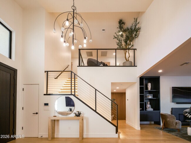 Building Photo - 2024 E Granite View Dr