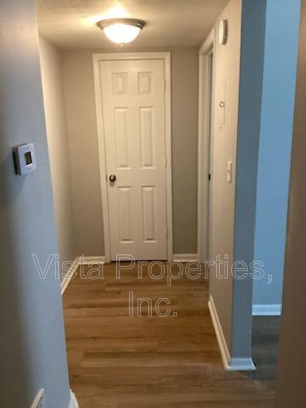 Building Photo - 4913 Saddlebrook Ln