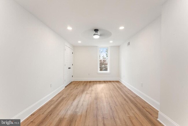 Building Photo - 209 Merion Ave