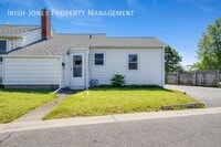 Building Photo - 1 Idlebrook Dr