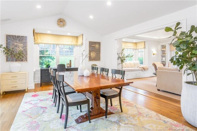 Building Photo - 6 Searles Rd