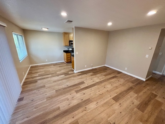 Building Photo - 1 bed 1 bath Condo in Benicia -- AVAILABLE...