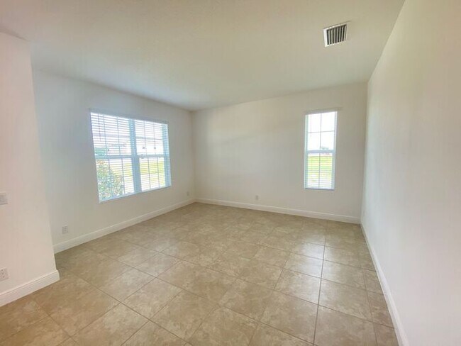 Building Photo - Hanover Lakes-4957 Olivia Court St. Cloud,...