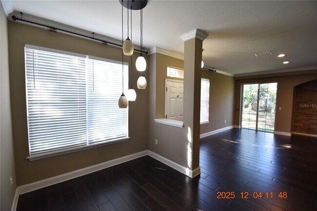 Building Photo - 6737 Eagle Feather Dr