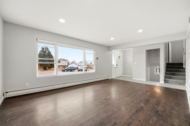 Building Photo - 54 Minden Cir