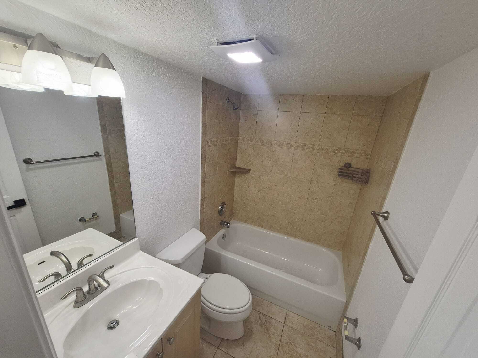 Building Photo - 5080 SW 64th Ave