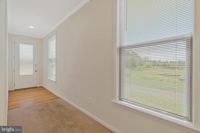 Building Photo - 42502 Dogwood Glen Square