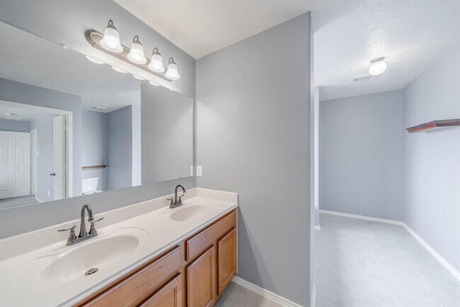 Building Photo - 9322 Canady Park Ln