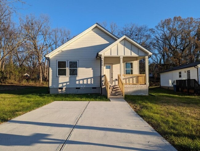 Building Photo - 625 S Caldwell St