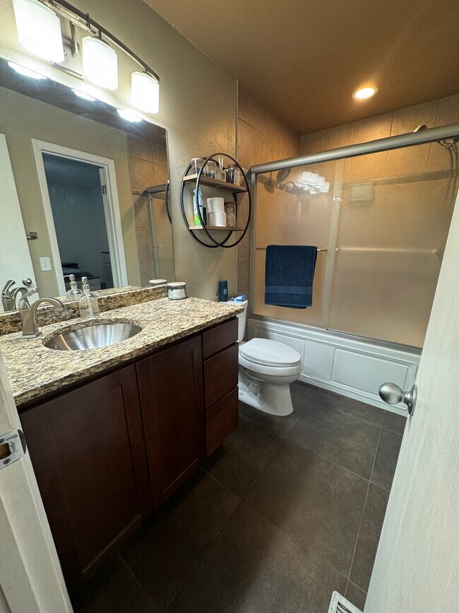 Upstairs Bathroom - 5879 S Oak St