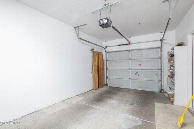 Building Photo - 11260 N 92nd St