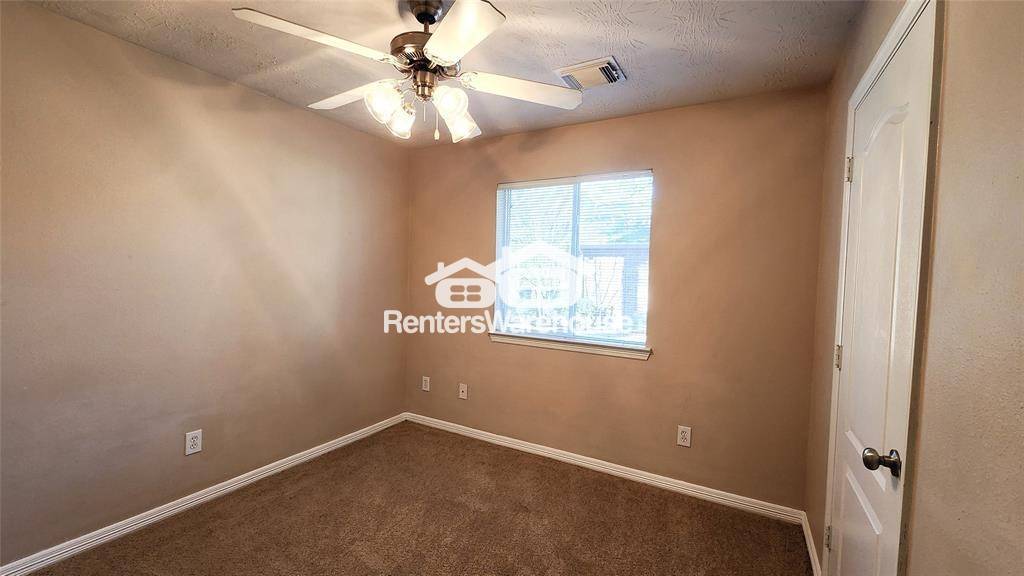 Building Photo - 18730 Dempsey Oaks Dr