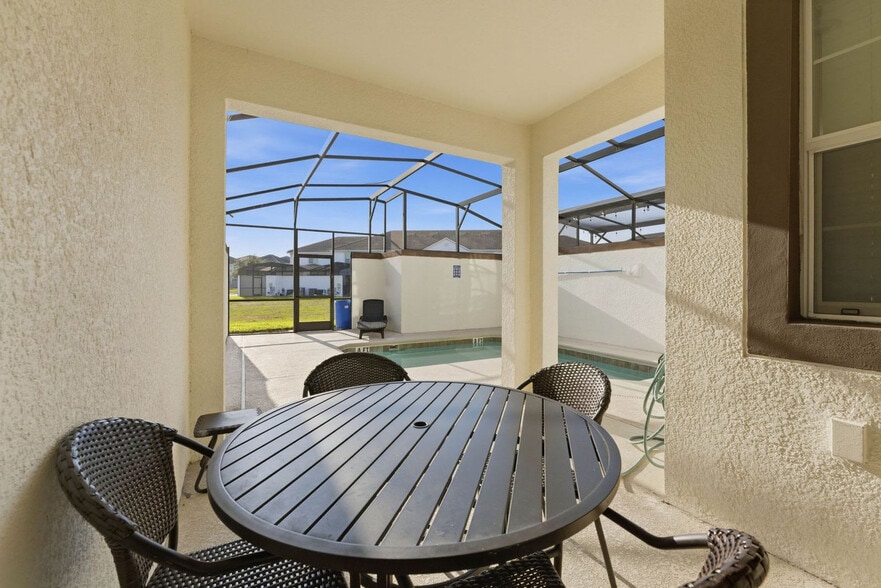 Building Photo - 8924 Stinger Dr