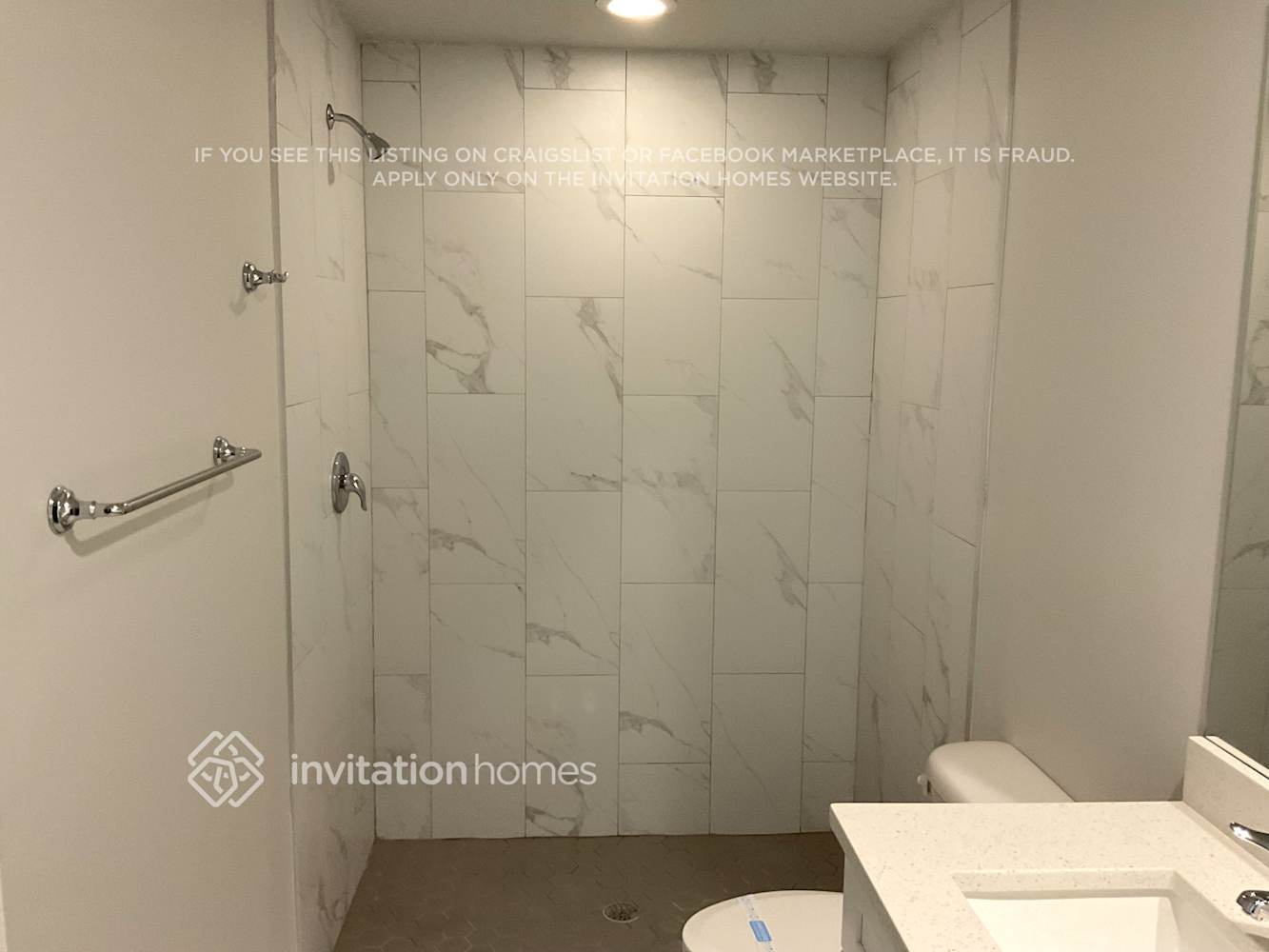 Building Photo - 813 New Zealand Ave NW