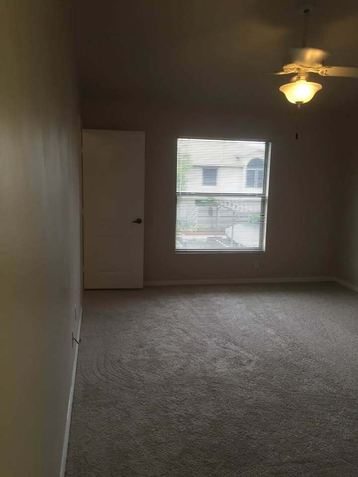 Building Photo - 13247 Whitehaven Ln