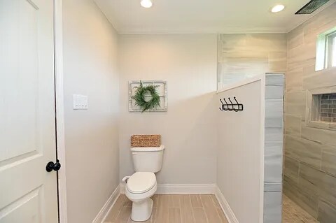 Building Photo - 152 Bayou Vista Dr