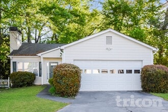 Building Photo - 350 Jamaica Cove SW