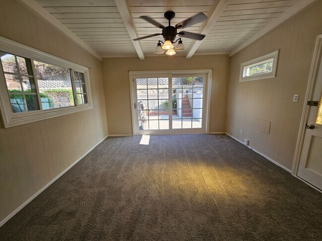 Building Photo - 3154 Jolley Dr