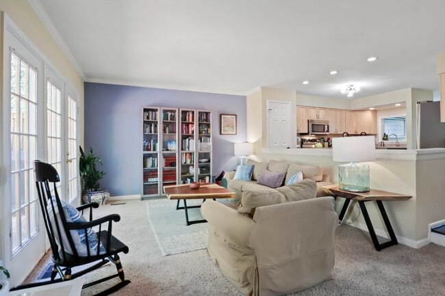 Building Photo - 12516 Fanleaf Ct