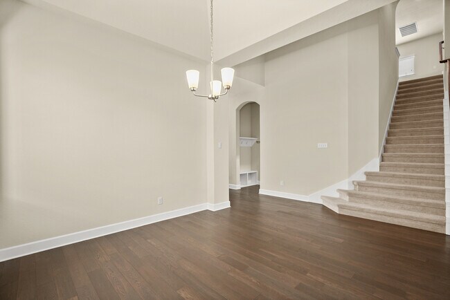 Building Photo - 20317 Martin Ln