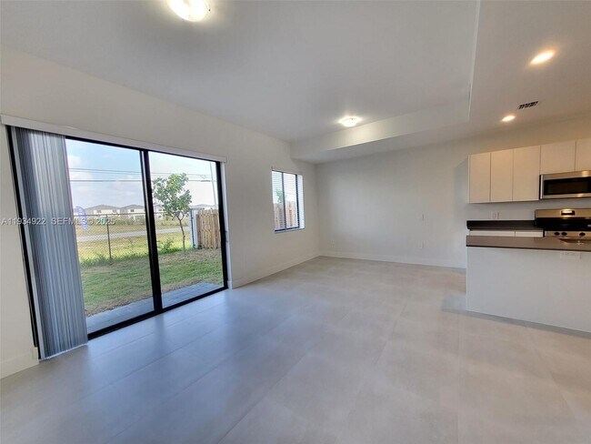 Building Photo - 19011 SW 344th Ter