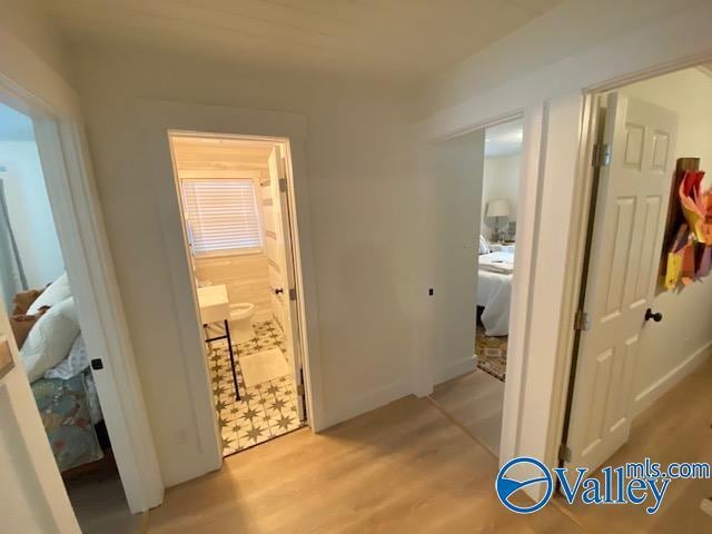 Building Photo - 1236 Oshaughnessy Ave NE