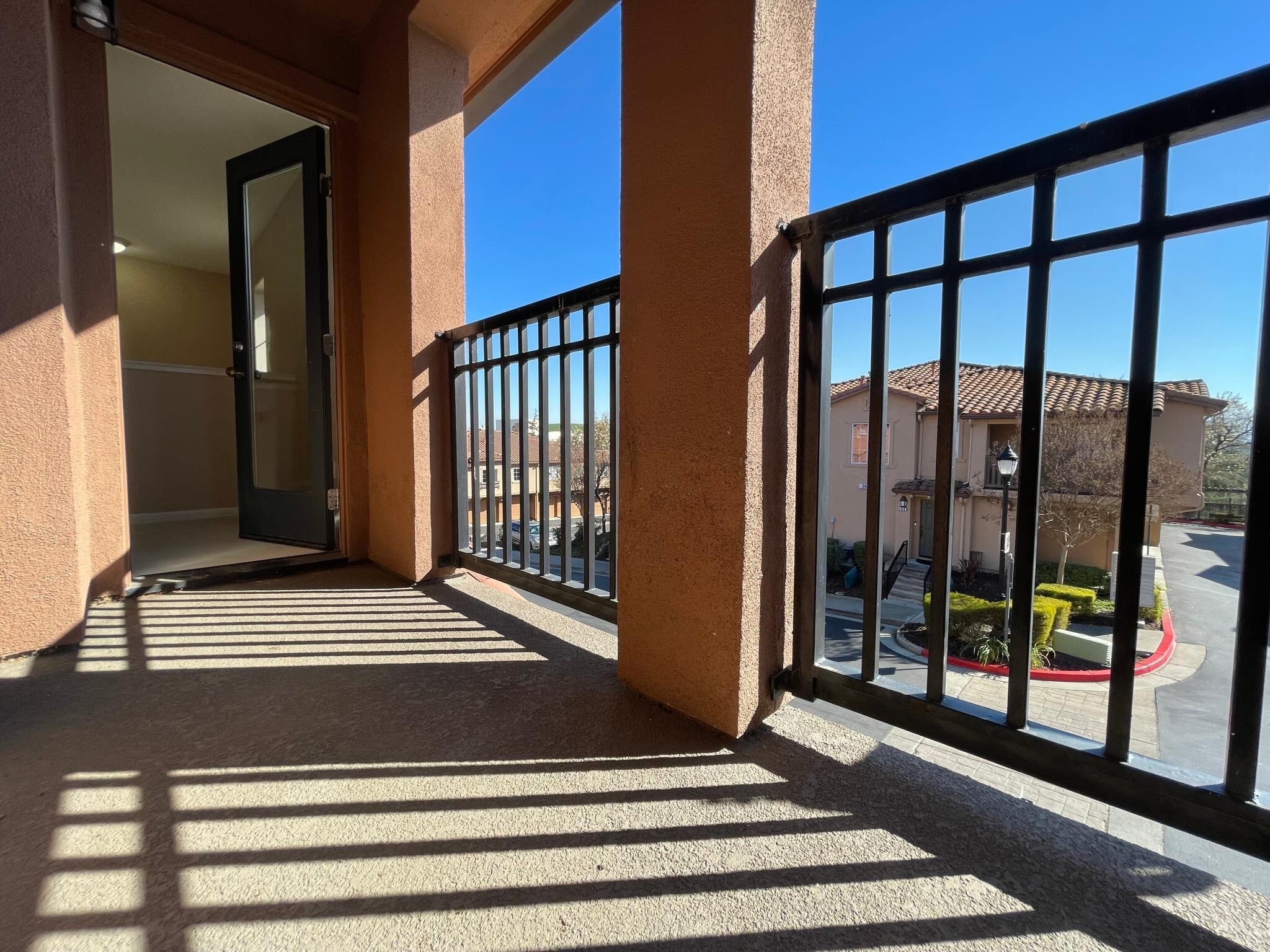 Balcony - 27 Meritage Cmn